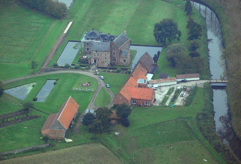 Kasteel Van Loye, Lummen, Belgium